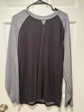 Men's ROWM Long-Sleeve T-shirt (Large)